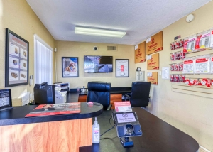 CubeSmart Self Storage - El Paso - 9447 Diana Dr - Photo 6