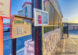CubeSmart Self Storage - El Paso - 301 N Clark Drive - Photo 4