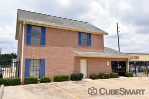 CubeSmart Self Storage - Houston - 350 West Rankin Road Picture of CubeSmart Self Storage - Houston - 350 West Rankin Road
