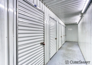 CubeSmart Self Storage - Houston - 350 West Rankin Road - Photo 3