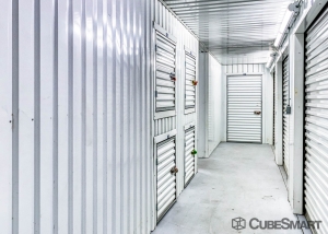 CubeSmart Self Storage - Houston - 350 West Rankin Road - Photo 9