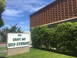 Grape Avenue Self Storage Picture of Grape Avenue Self Storage