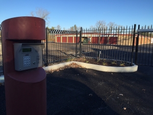 Castle Storage - North Campus - Photo 3