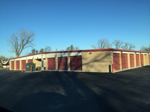 Castle Storage - North Campus - Photo 4