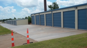 American Self-Storage - South Hattie Ave. Picture of American Self-Storage - South Hattie Ave.