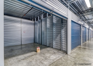 CubeSmart Self Storage - Lithia Springs - 1636 Lee Road - Photo 9