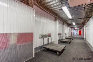 CubeSmart Self Storage - Bellerose - Photo 8