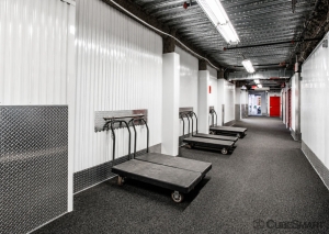 CubeSmart Self Storage - Bellerose - Photo 6