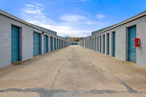 Storage From Us Centers Longwood 460 Florida View Larger Us Storage Centers Longwood 460 Florida Central Pkwy Photo 4
