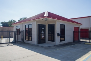 Move It Self Storage - Harrells Ferry Picture of Move It Self Storage - Harrells Ferry