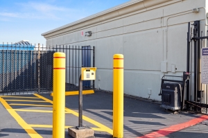 US Storage Centers - Houston - 8909 Hinman Street - Photo 6