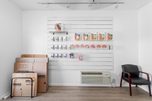 US Storage Centers - Houston - 8909 Hinman Street - Photo 13