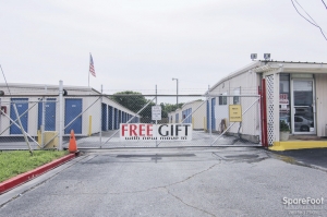 Armor Self Storage - Haltom City - Photo 4