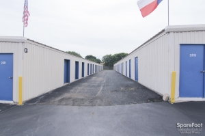 Armor Self Storage - Haltom City - Photo 7