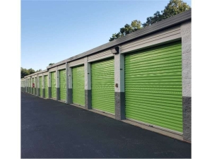 Extra Space Storage - 0840 - Woodbridge - Telegraph Rd - Photo 4