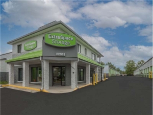 Extra Space Storage - 0516 - Alexandria - King Centre Dr