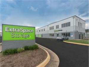 Extra Space Storage - 0678 - Falls Church - Seminary Rd