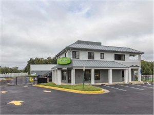 Extra Space Storage - 0707 - Burke - Freds Oak Rd