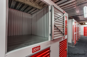 CubeSmart Self Storage - Bronx - 2301 Tillotson Ave - Photo 7