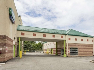 Extra Space Storage - 1087 - Mt Vernon - N Mac Questen Pkwy - Photo 6