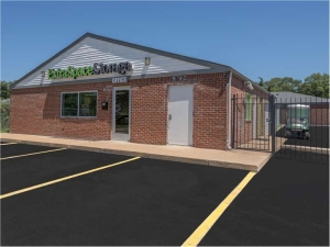 Extra Space Storage - 1061 - St Louis - Halls Ferry Rd