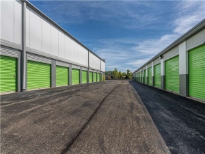 Extra Space Storage - 1171 - Gurnee - Skokie Highway - Photo 4