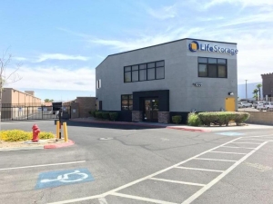 Storage Units at Life Storage - Las Vegas - West Flamingo Road - 9227 West Flamingo Road