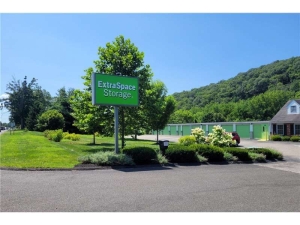 Extra Space Storage - 8276 - New Milford - Danbury Rd