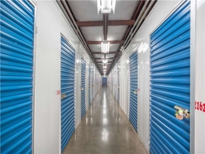 Extra Space Storage - 1709 - Chicago - 95th St - Photo 5