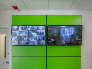 Extra Space Storage - 1710 - Chicago - Western Ave - Photo 7