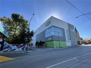 Extra Space Storage - 1650 - Chicago - West Devon Ave