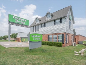 Extra Space Storage - 1496 - Grand Prairie - 2750 N State Hwy 360