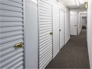 Extra Space Storage - 1658 - Quincy - Old Colony Ave - Photo 5
