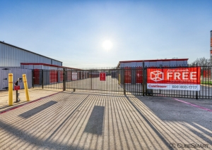 CubeSmart Self Storage - Mansfield - 1587 FM 157 - Photo 9