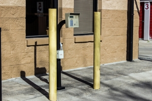 Move It Self Storage - Crestway Picture of Move It Self Storage - Crestway