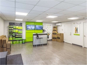 Extra Space Storage - 1025 - Brockton - Centre St - Rte 123 - Photo 3