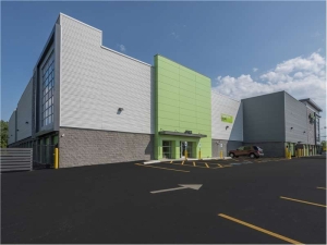 Extra Space Storage - 7001 - Weymouth - Washington St - Photo 6