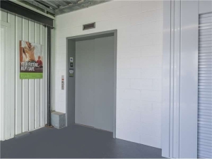 Extra Space Storage - 1035 - Marshfield - Plain St - Rte 139 - Photo 4