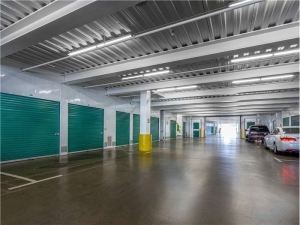 Extra Space Storage - 8145 - San Jose - N 10th St - Photo 4