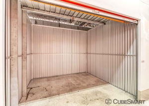Urban Self Storage - Photo 5