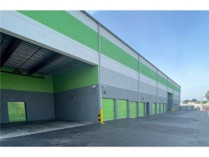 Extra Space Storage - 0725 - San Jose - Oakland Rd - Photo 4