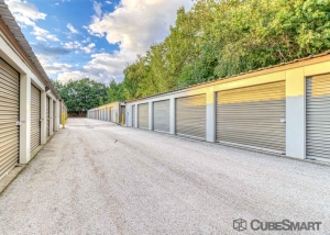 CubeSmart Self Storage - Webster - Photo 4