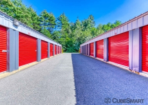 CubeSmart Self Storage - Greenfield - Photo 4