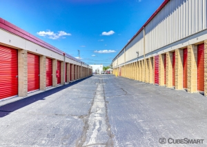 CubeSmart Self Storage - Pawtucket - 2 Delta Drive - Photo 7