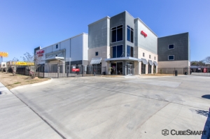 CubeSmart Self Storage - Lafayette - 2036 Northeast Evangeline Thruway Picture of CubeSmart Self Storage - Lafayette - 2036 Northeast Evangeline Thruway