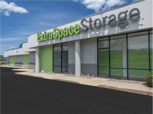 Extra Space Storage - 1003 - Worcester - 1180 Millbury St - Photo 6