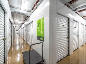 Extra Space Storage - 8714 - Oklahoma City - MacArthur Blvd - Photo 5