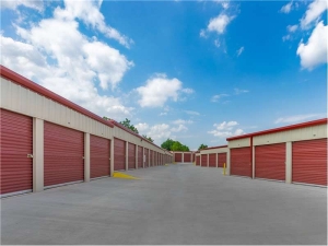 Extra Space Storage - 8719 - Oklahoma City - Quail Creek Rd - Photo 4