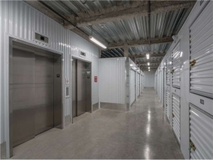 Extra Space Storage - 8773 - Dallas - Banner Dr - Photo 4