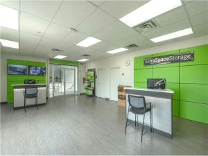 Extra Space Storage - 1307 - Dallas - E NW Hwy - Photo 3